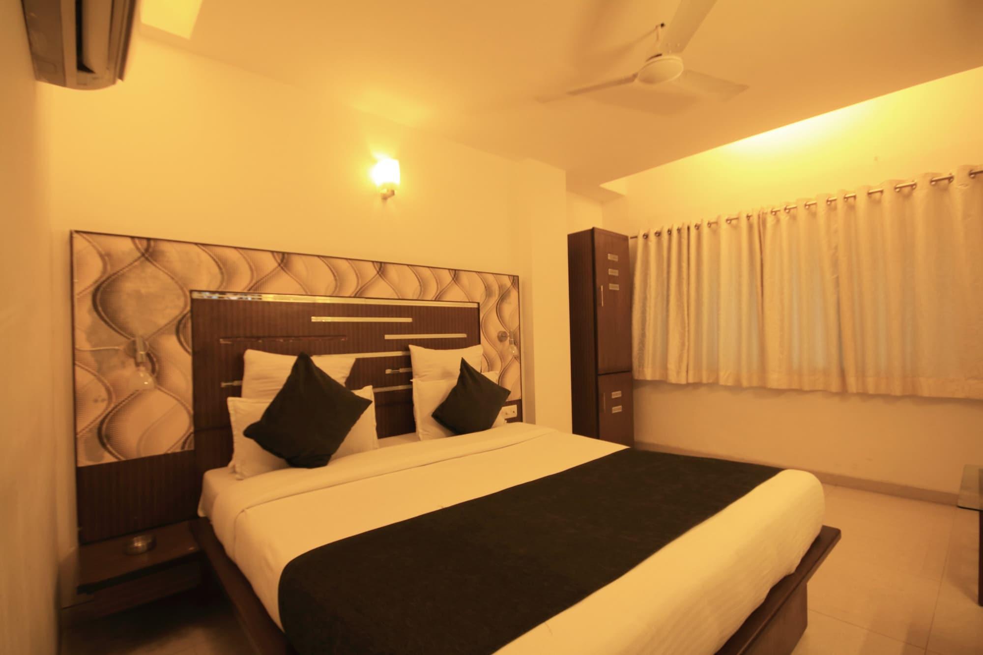 Fabhotel Kadamb Inn Ahmedabad Exterior foto